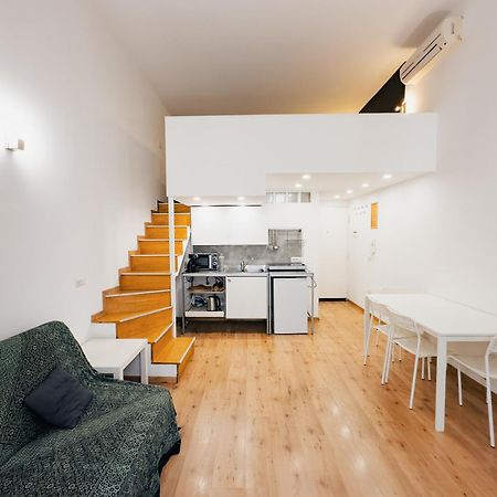Ale & Tizy House Bed & Breakfast Наполи Екстериор снимка