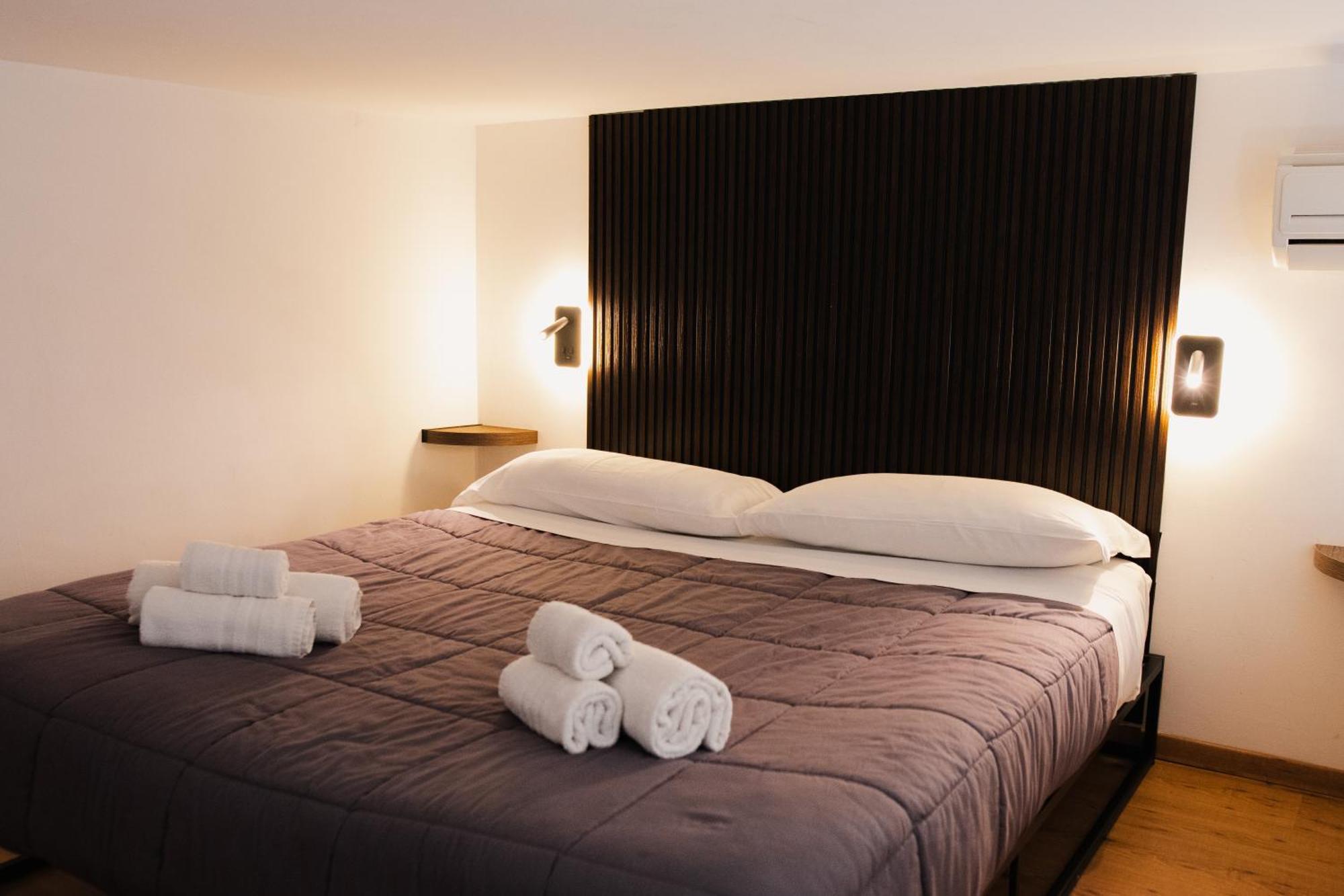 Ale & Tizy House Bed & Breakfast Наполи Екстериор снимка
