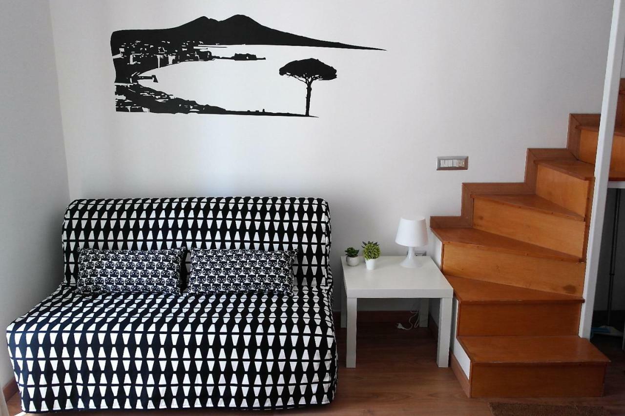 Ale & Tizy House Bed & Breakfast Наполи Екстериор снимка